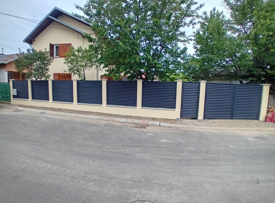 Garduri și porți din plasă metalică fabricate exact după cerințe. Aces