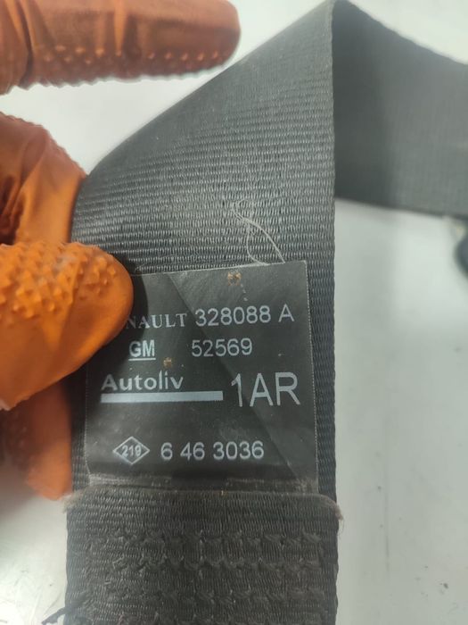 Centura siguranta stanga spate 328088A Opel Vivaro A