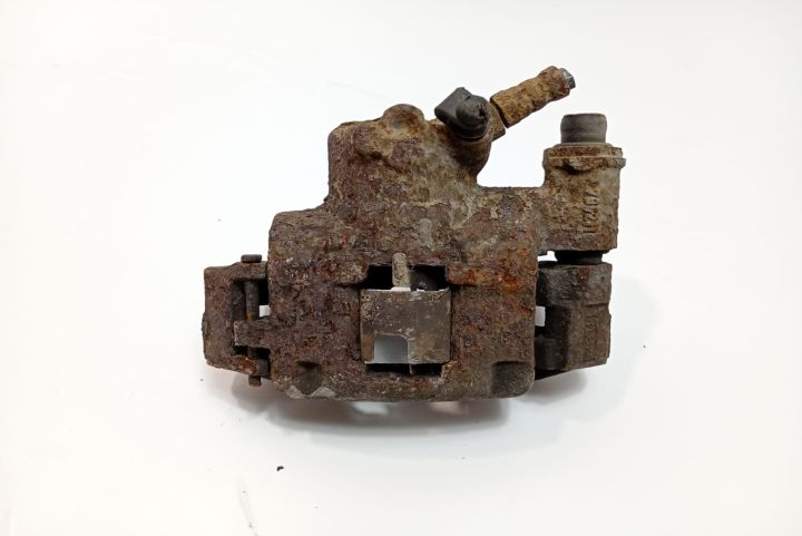 Etrier  cu suport stanga fata Fiat Panda a 2-a generatie