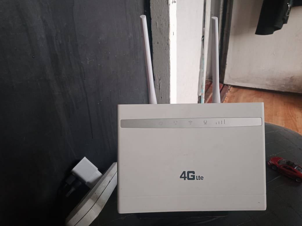 Продам вай фай роутер 4g lite