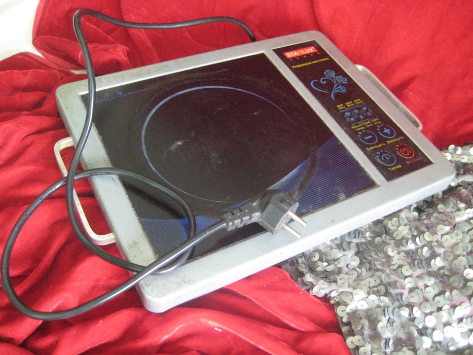 Инфракрасная Печь в Рабочем Состоянии На Любую Посуду