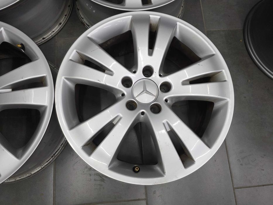 Джанти 17 - Mercedes C klass W204