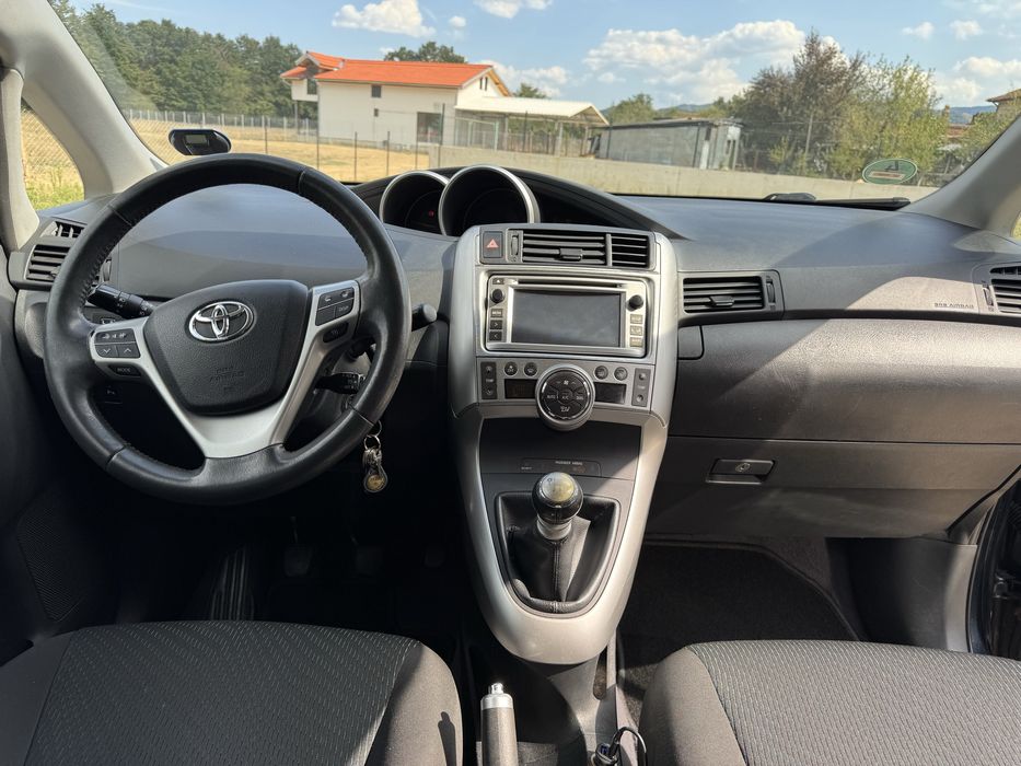 TOYOTA Verso 20 126 D4D
