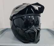 Vând cască enduro (atv, moto, trotinetã, bicicletã)