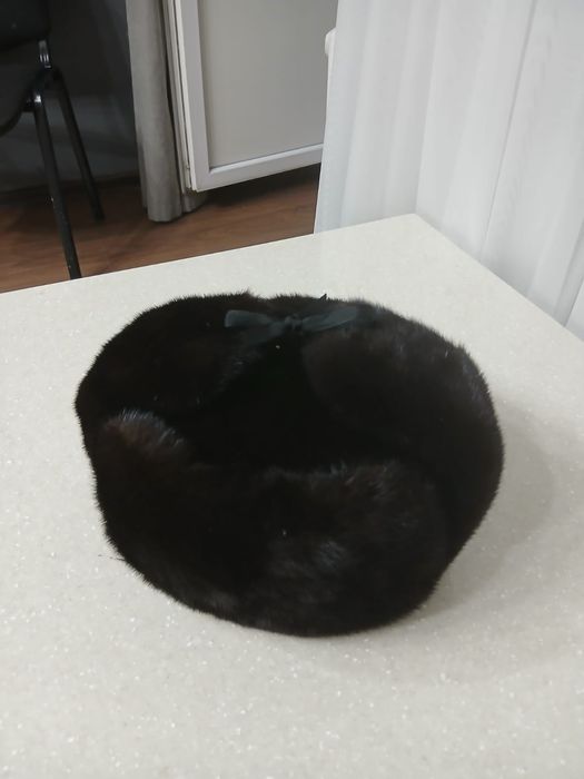 Продается норковая шапка мужская