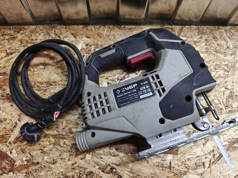 Лобзик электрический Зубр