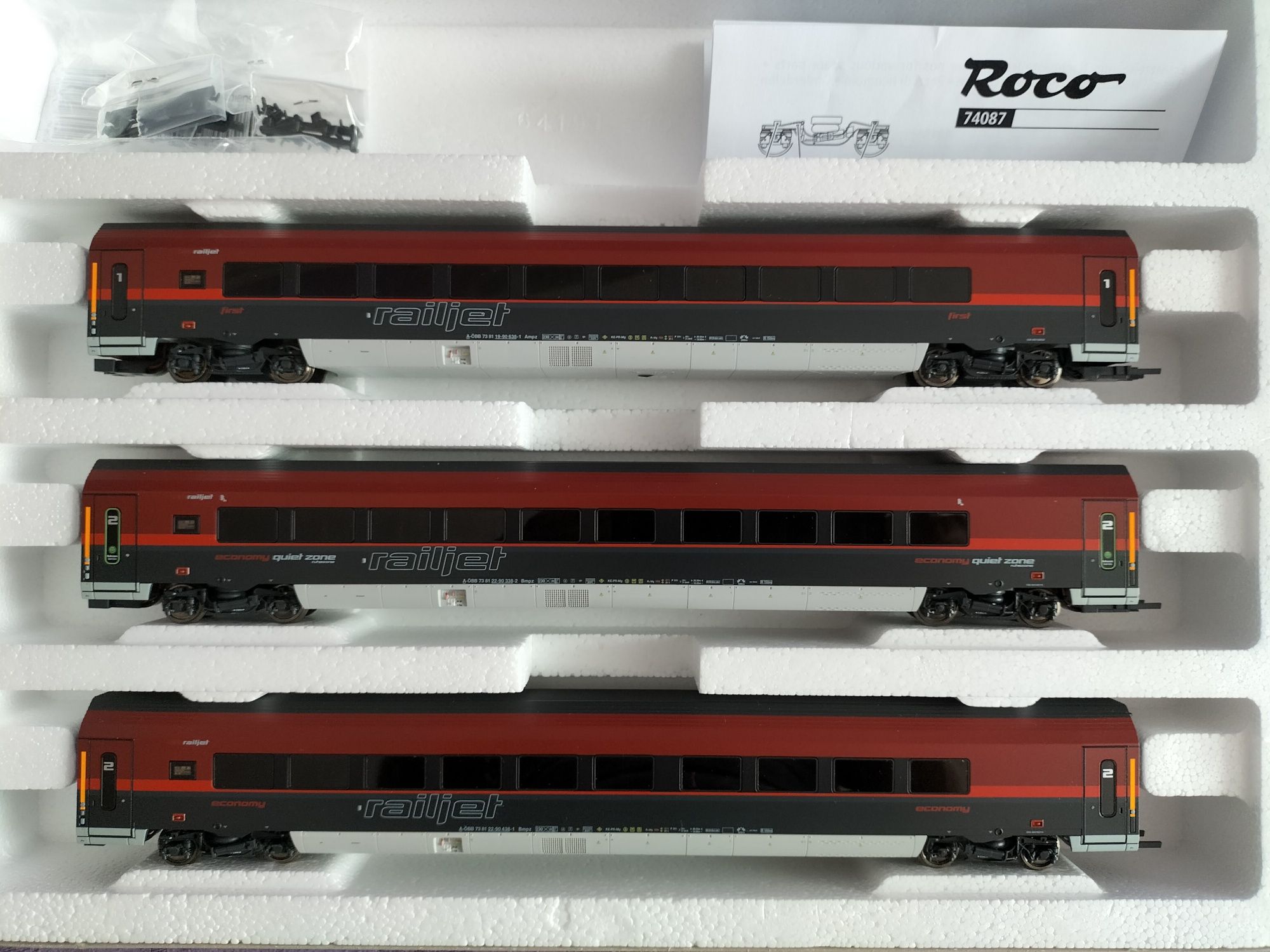 !Set vagoane Railjet Roco 74087