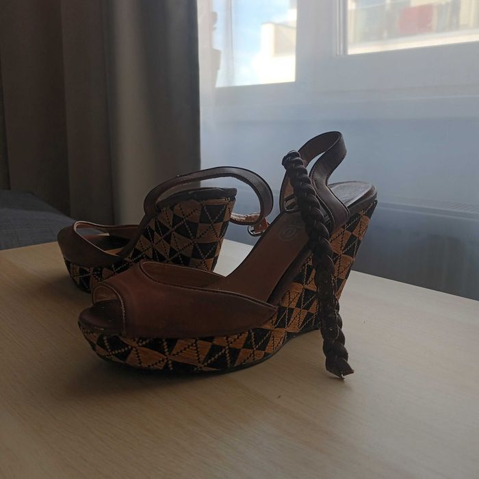 Sandale platforma piele eco