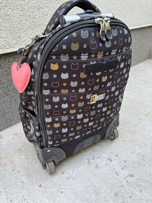 Ghiozdan troller scoala