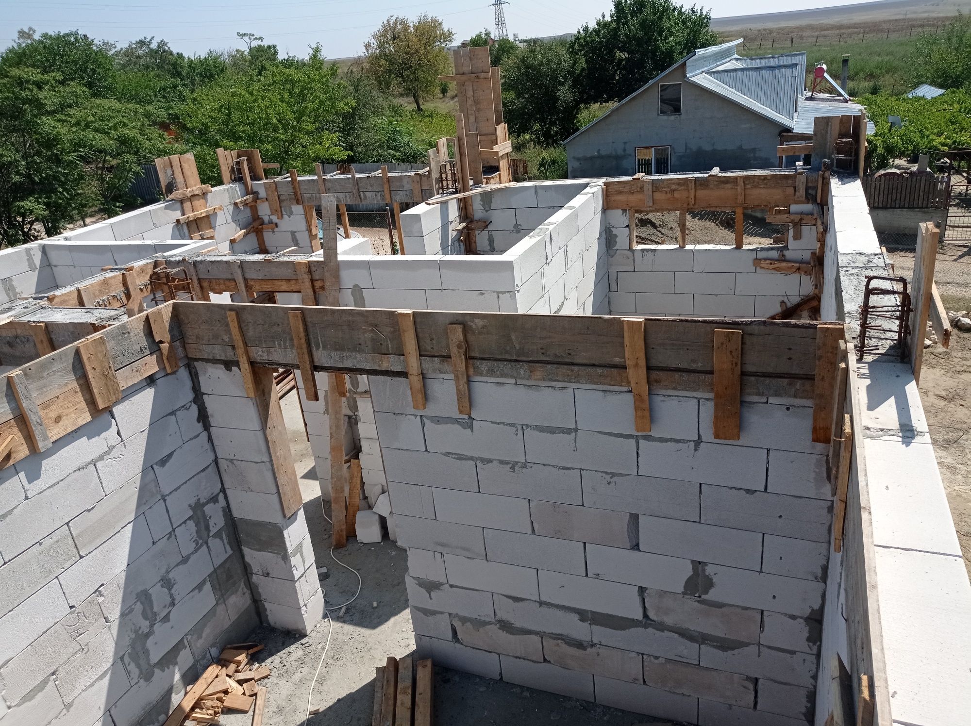 Constructii Finisaje interioare și exterioare