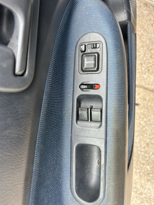 Хонда ХР-В 1,6 105кс на части/Honda HR-V 1,6i 105ks na chasti