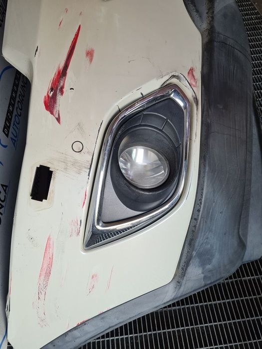 Bara fata Opel Antara Facelift 2010 - 2015 CREM (1047) model fara spalatoare far CRĂPATĂ ...