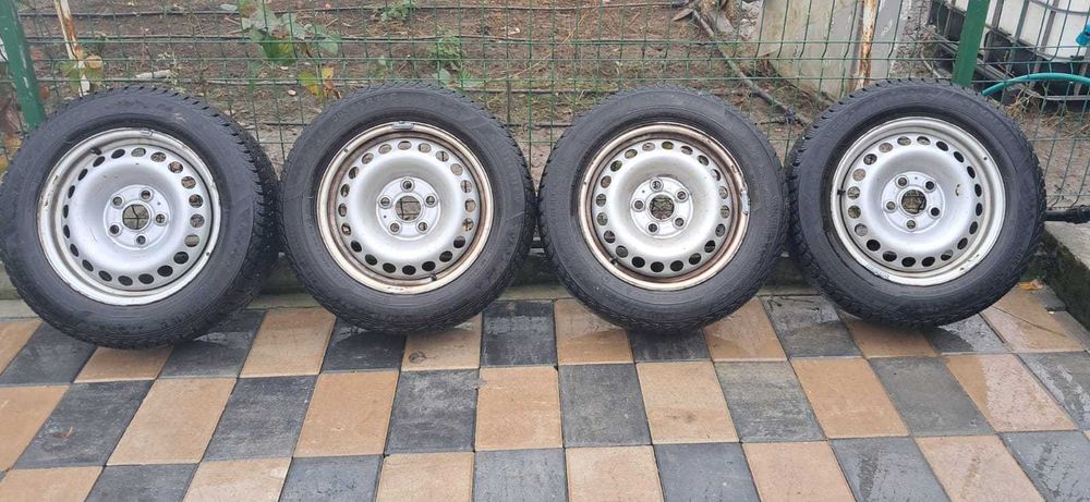 Anvelope iarna cu jante tabla wolkswagen T6 205/65/R16 C