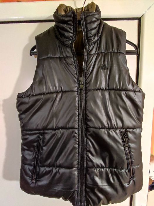 Елек Adidas двулицев обличан два пъти uk 12 eur 40 ширина 51 см.