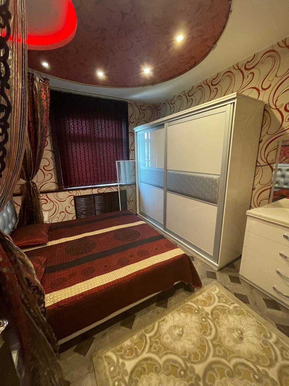 Учтепинский. Чиланзар 19 кв-л. Панельный дом. 2в3\4\4. Зеркалка. ID13