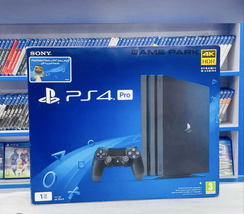 Продается Sony PS4 Pro 1 TB.