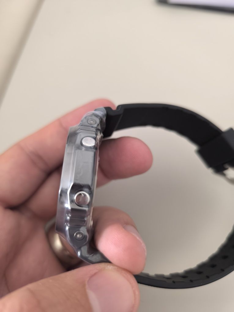 IFL watches Casioak Octo