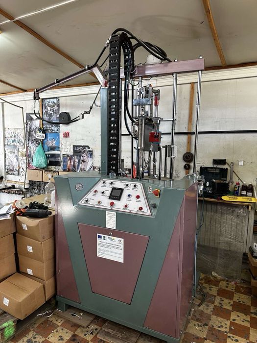 Двукомпонентна машина/Полисълфид/