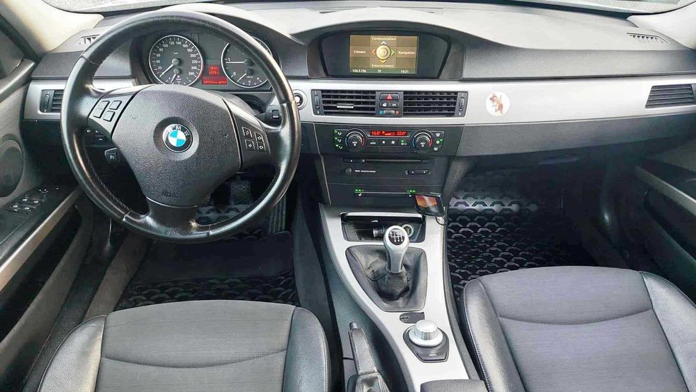 BMW seria 3 2.0d E91 an 2006  NAVI