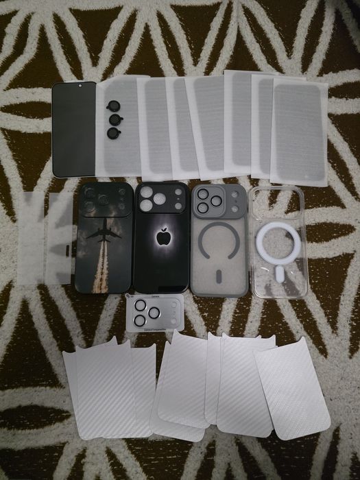 Accesorii Iphone 17 Pro, trimit și prin curier.