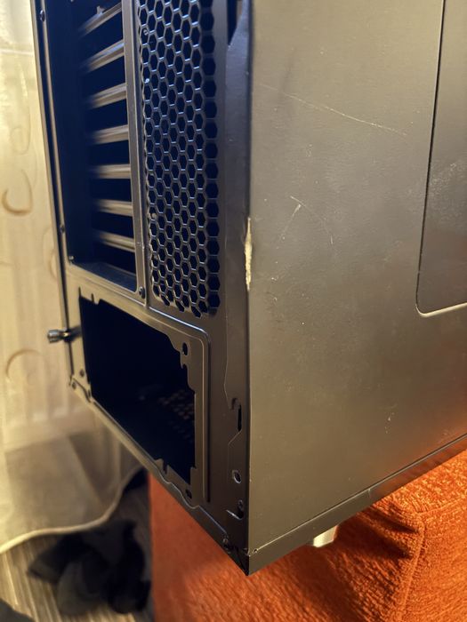 Fractal Design Define R5