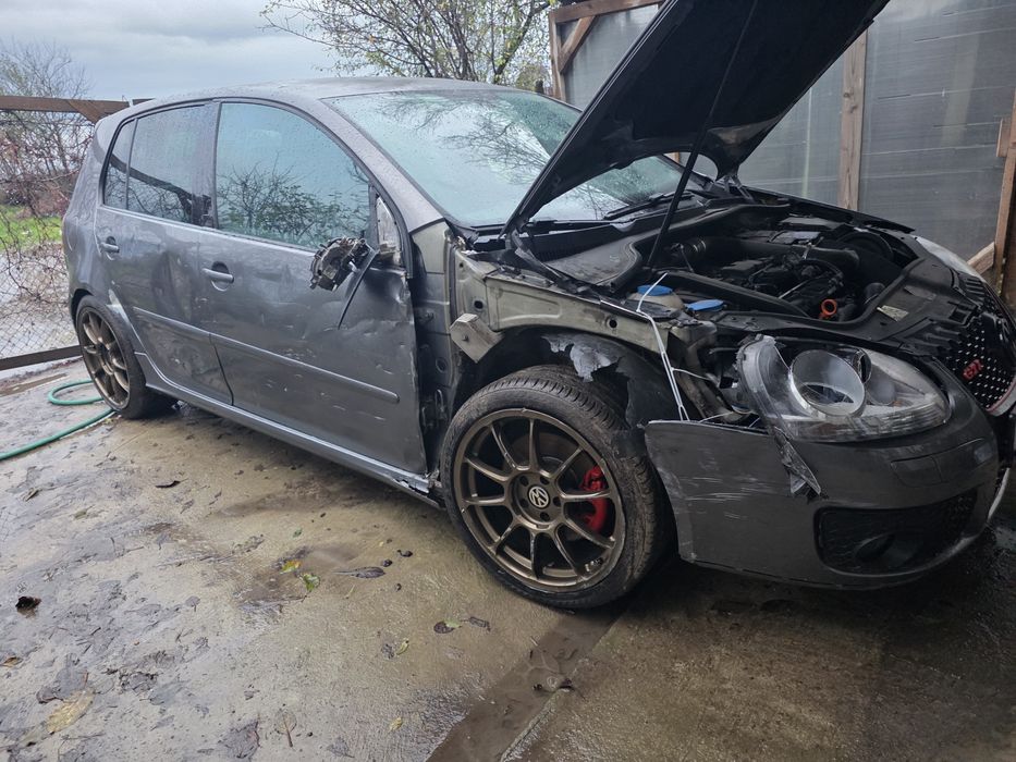 Golf 5 GTI за части