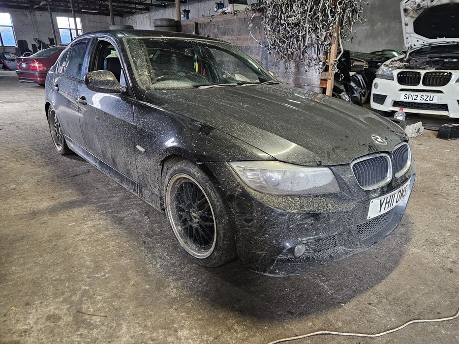Bara fata m pachet lci bmw e90 e91
