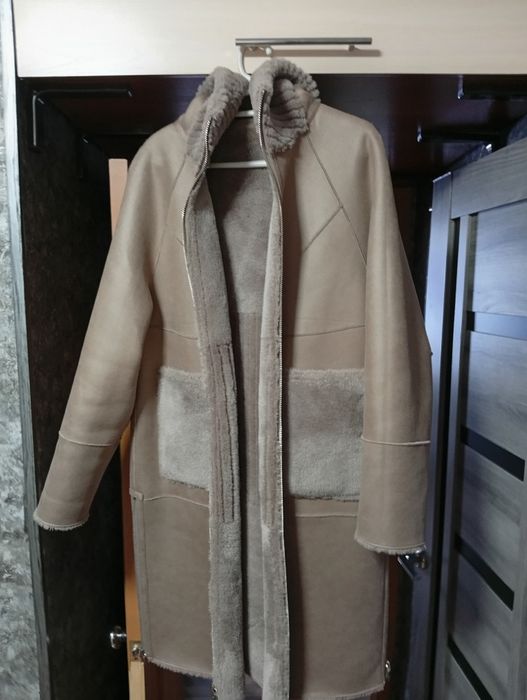 Продам дублёнку, двухсторонняя, очень тёплая