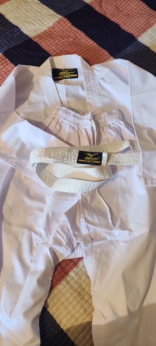 Спортивная форма (карате)