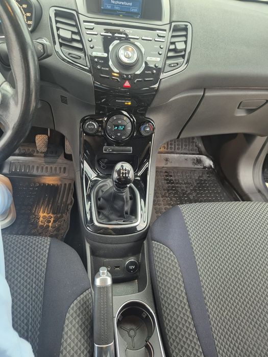 Vând Ford Fiesta ST