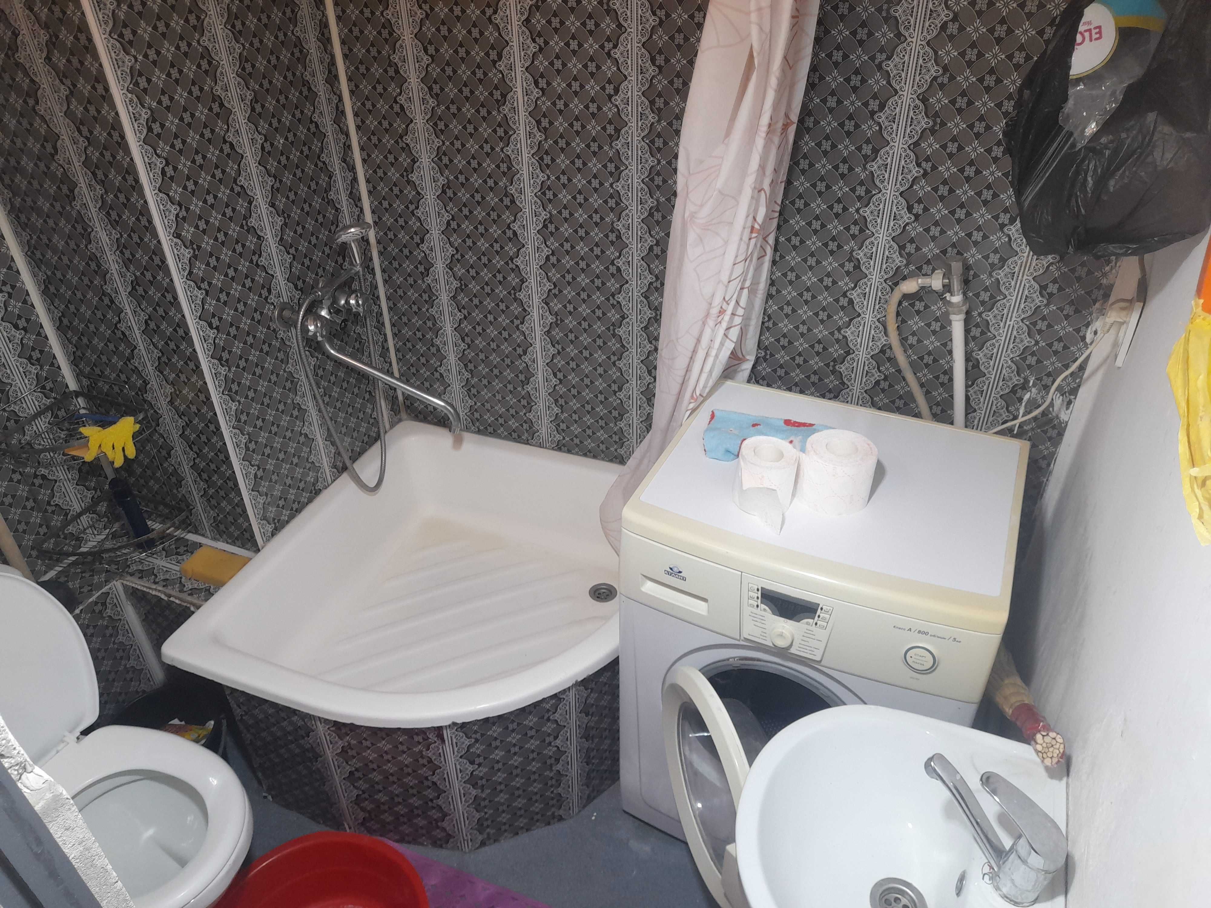 Bir xonali kvartira arendaga beriladi yosh oilaga uzoq muddatga