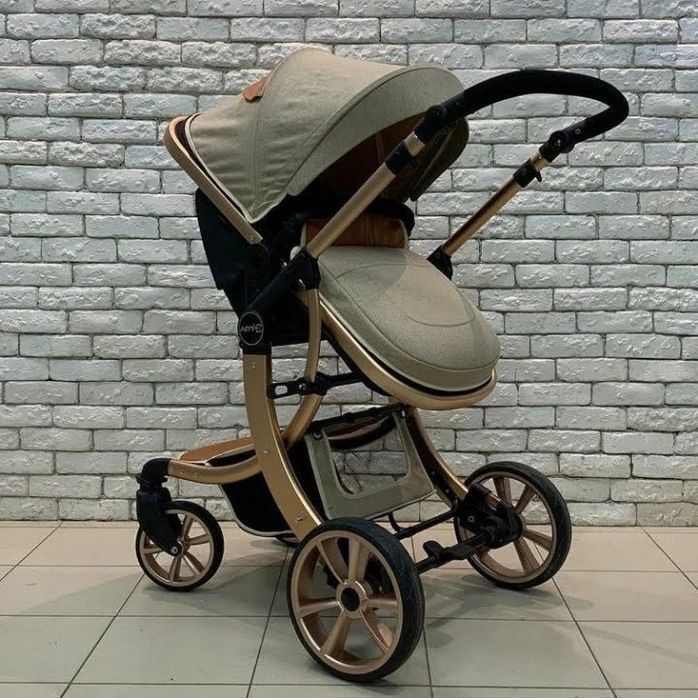 Детская коляска.