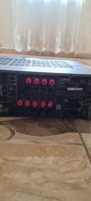 Усилвател Yamaha DSP-AX563 7.1