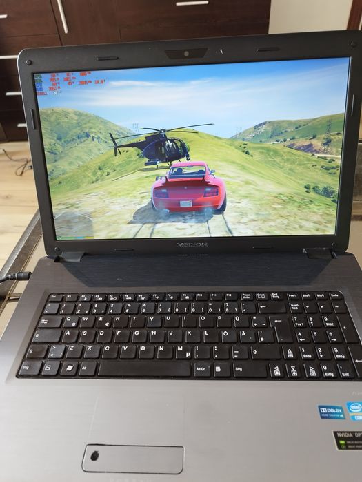 Геймърски - Medion 17,3" Intel i5, 6GB Рам, Nvidia 555M, SSD+HDD