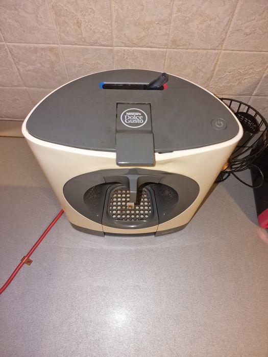 Кафе машина Dolce Gusto за капсули