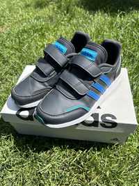 Adidasi baieti Adidas 32