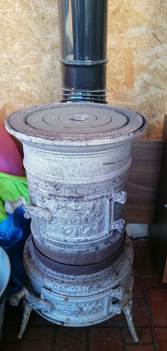 Soba veche de  vânzare