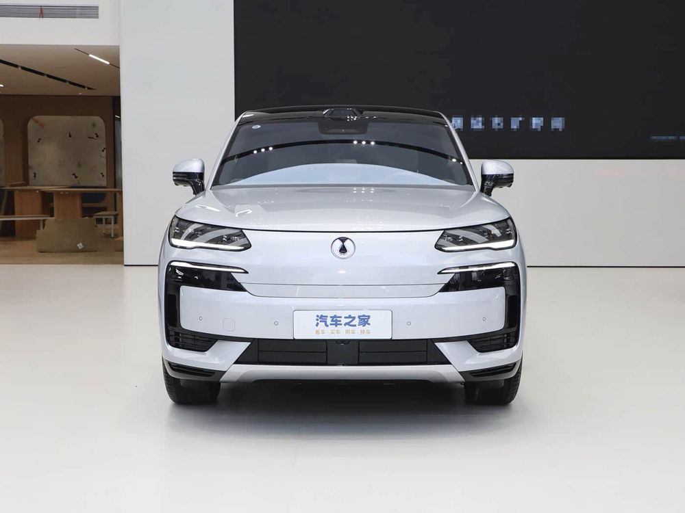 Denza N9 Flagship предзаказ по низким ценам 20 кунда келади