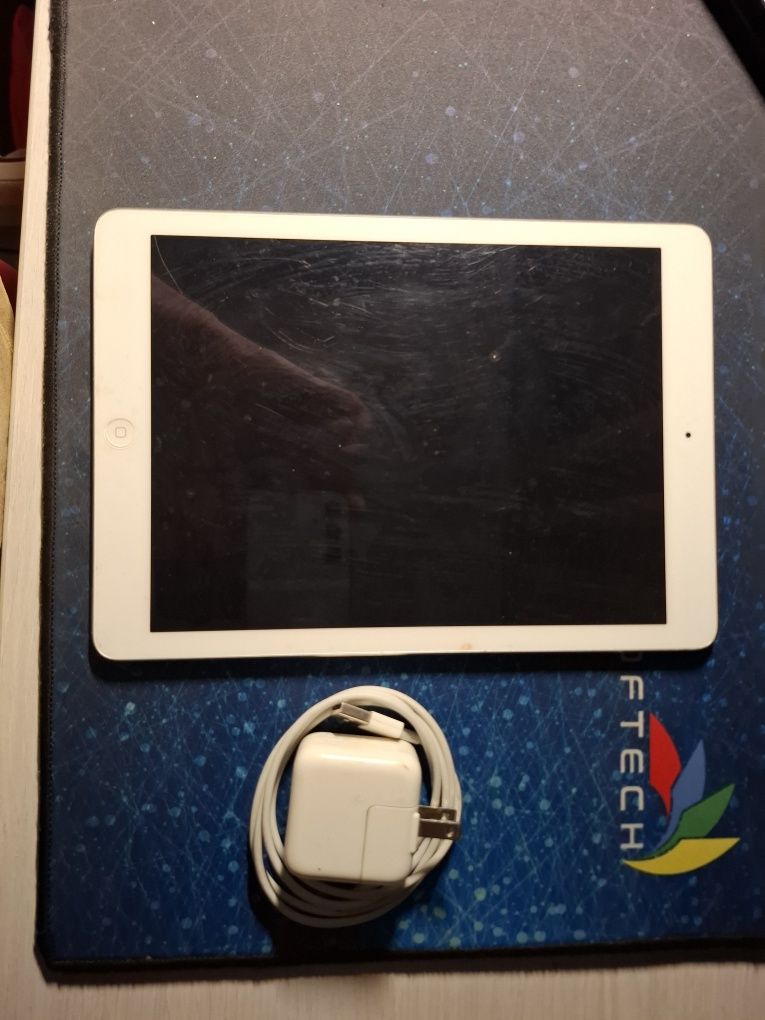Продам не дорого ipad air