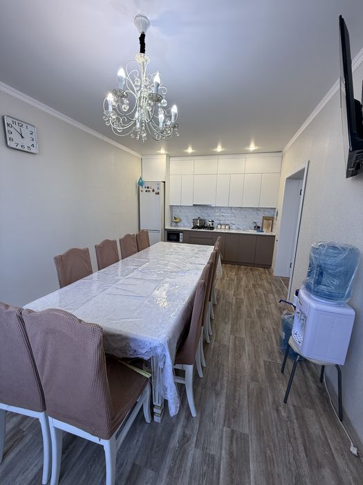 Продам дом 2 уровня  в тихом спальном районе