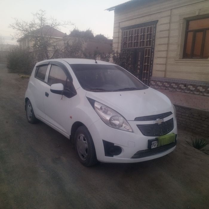 Спарк сотилади хивадо