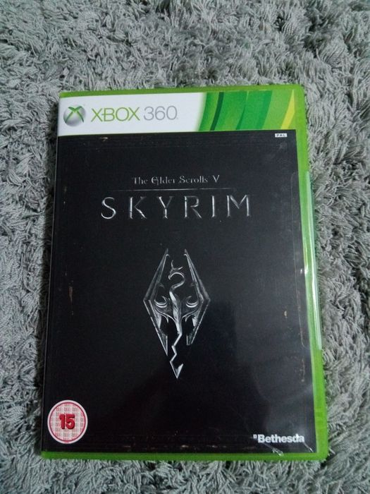 Transport curier 16 lei Joc/jocuri The Elder Scrolls V Skyrim  Xbox36
