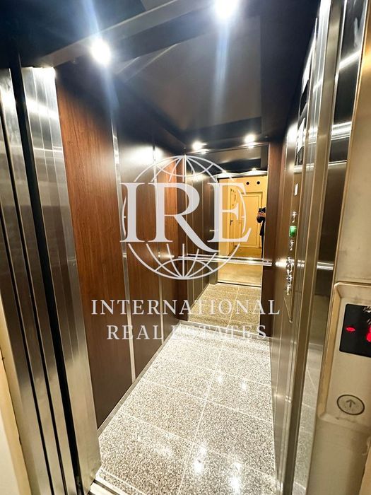 Продава се Тристаен апартамент в Варна, Гранд Мол Варна - 120 кв.м за 1792 €/кв.м - Снимка #7