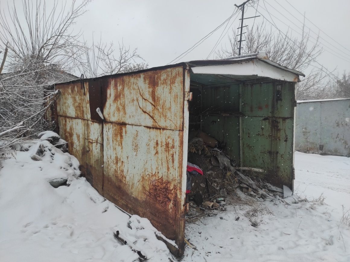 Гараж без ворот, можно на металл 150к