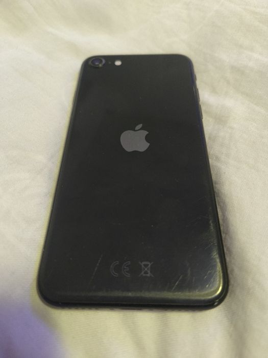 iPhone SE 2 64 GB iOS 26
