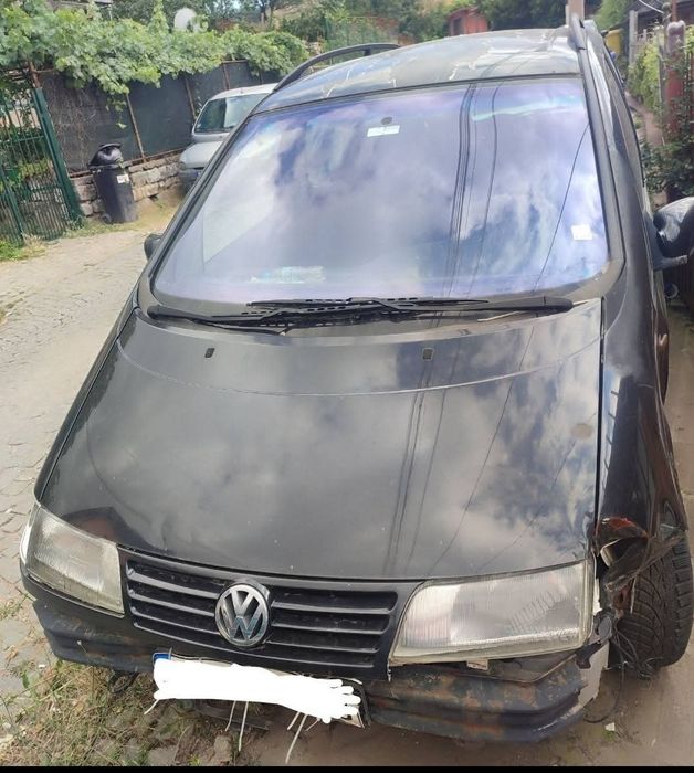 999 лв цял VW Шаран 1,9 TDI 110 к.с.за части, или на части.