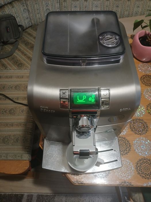 Aparat de cafea Philips Saeco Syntia