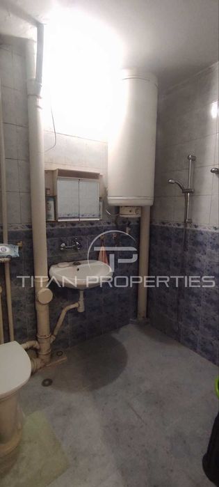 Продава се Двустаен апартамент в Пловдив, Център - 49 кв.м за 2735 €/кв.м - Снимка #9