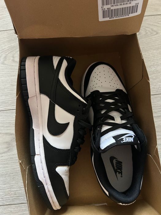 Дамски маратонки Nike dunk