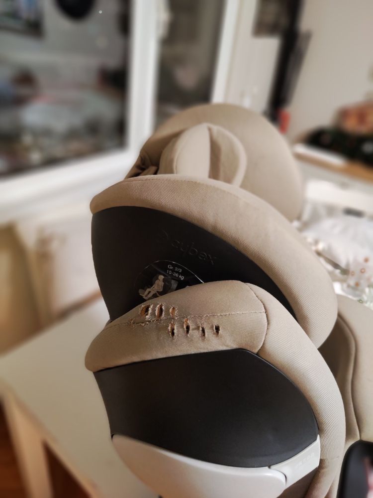 CYBEX Стол за кола